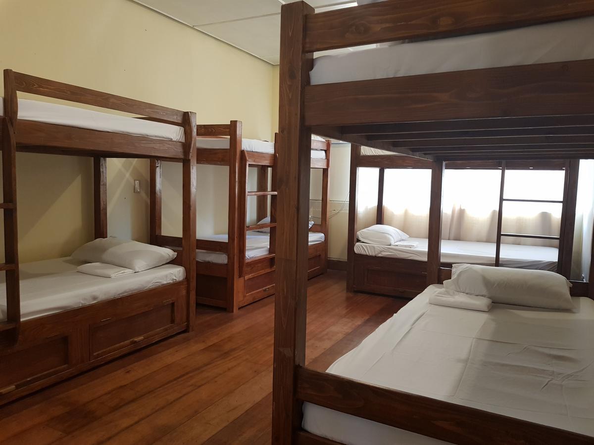 Kamuning Transient Hostel Quezon City Exteriör bild