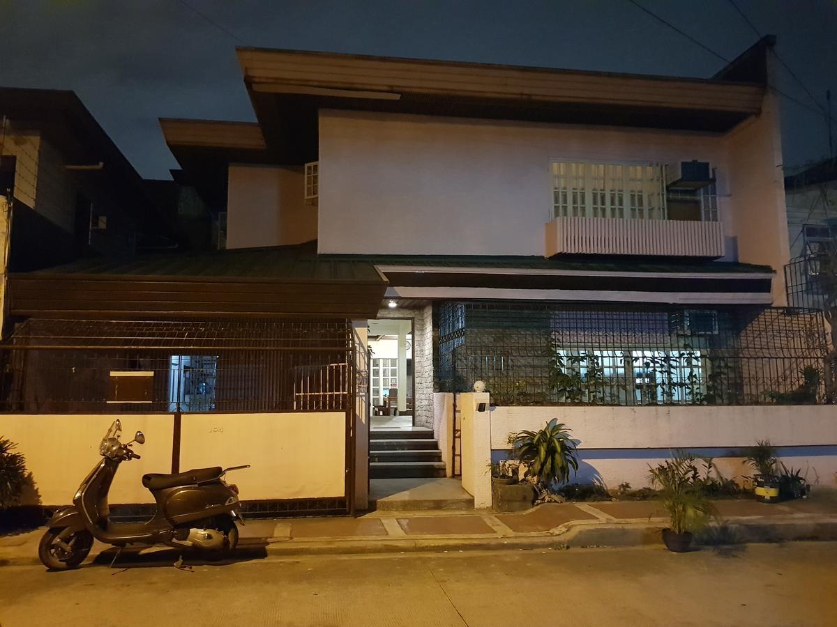 Kamuning Transient Hostel Quezon City Exteriör bild