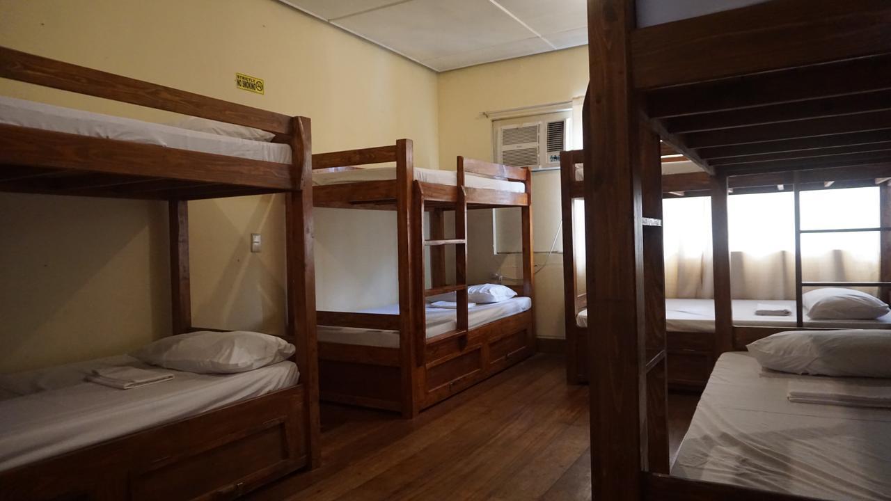Kamuning Transient Hostel Quezon City Exteriör bild