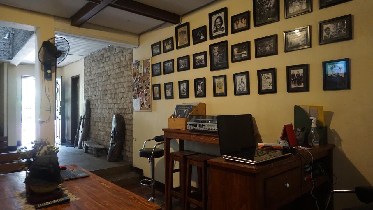 Kamuning Transient Hostel Quezon City Exteriör bild
