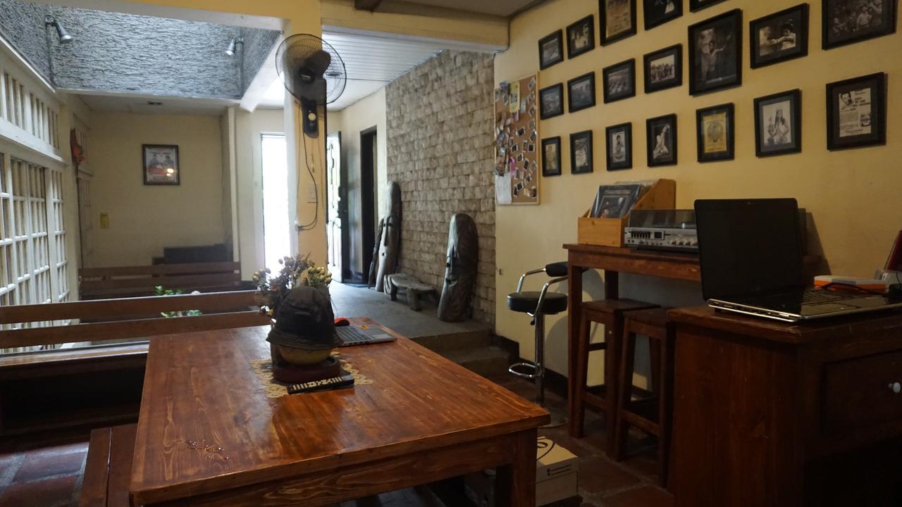 Kamuning Transient Hostel Quezon City Exteriör bild
