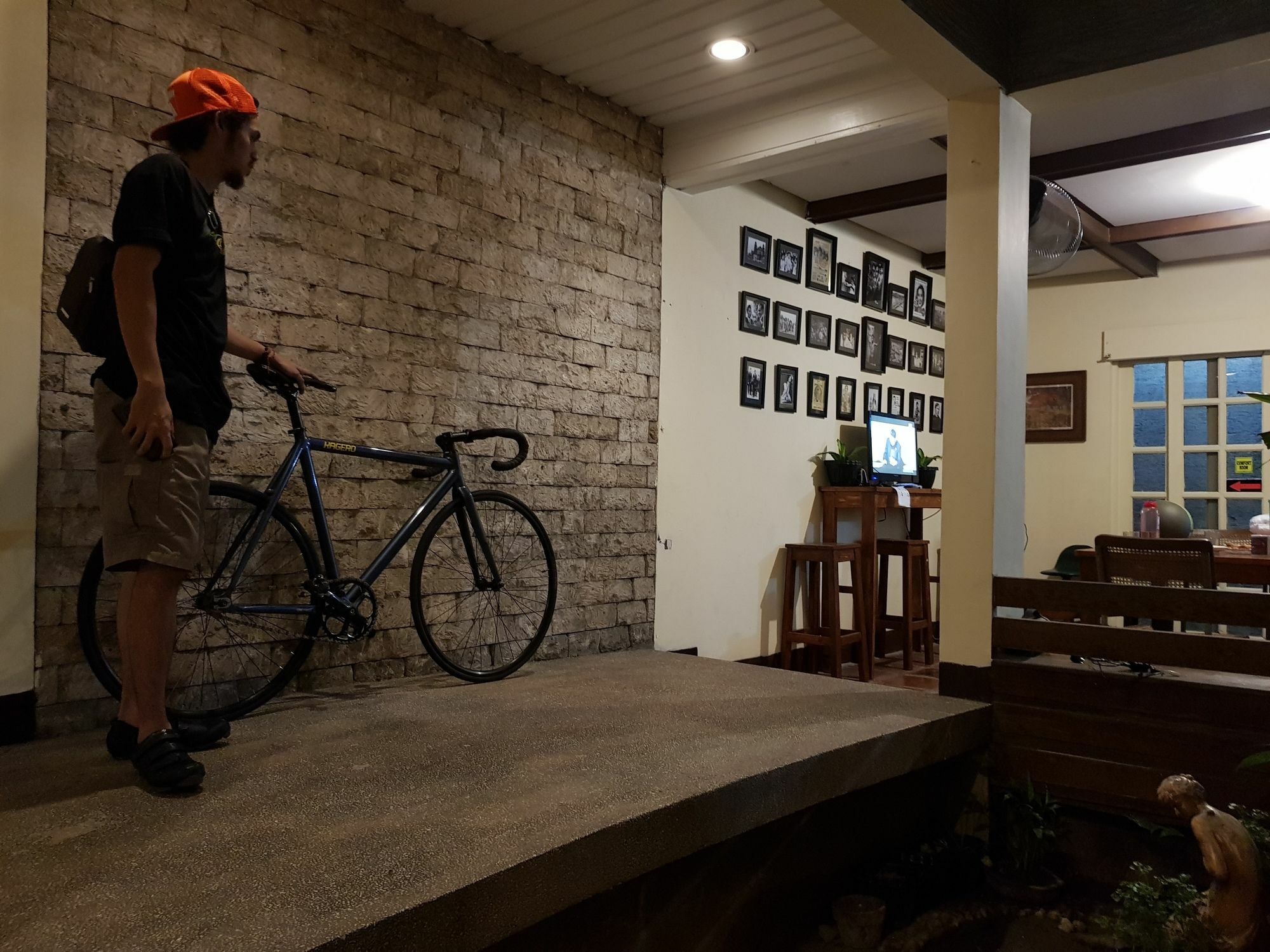 Kamuning Transient Hostel Quezon City Exteriör bild